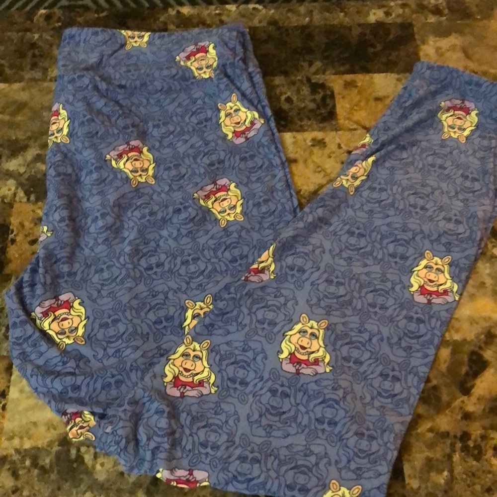 Lularoe Miss Piggy TC leggings